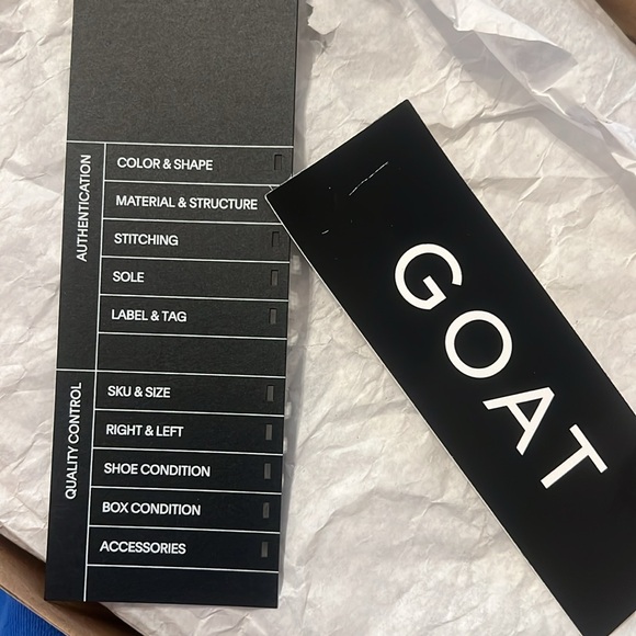 Air Jordan 1 Retro High OG 'Dark Mocha' - Picture 10 of 10